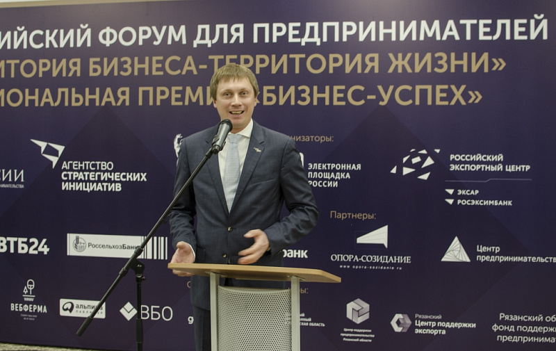 Абрамов АСИ.jpg